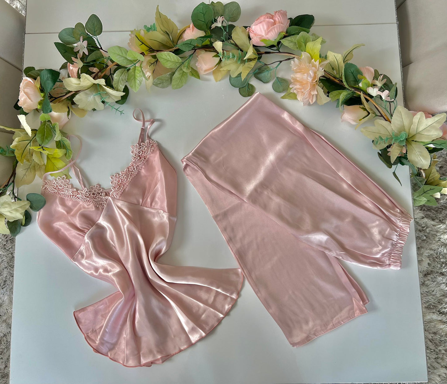 3 pieces pink elegant sleepwear